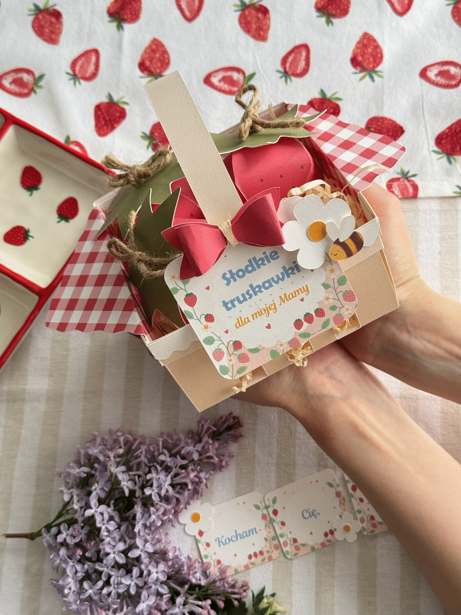 Koszyczek z Truskawkami dla Mamy - obrazek 2