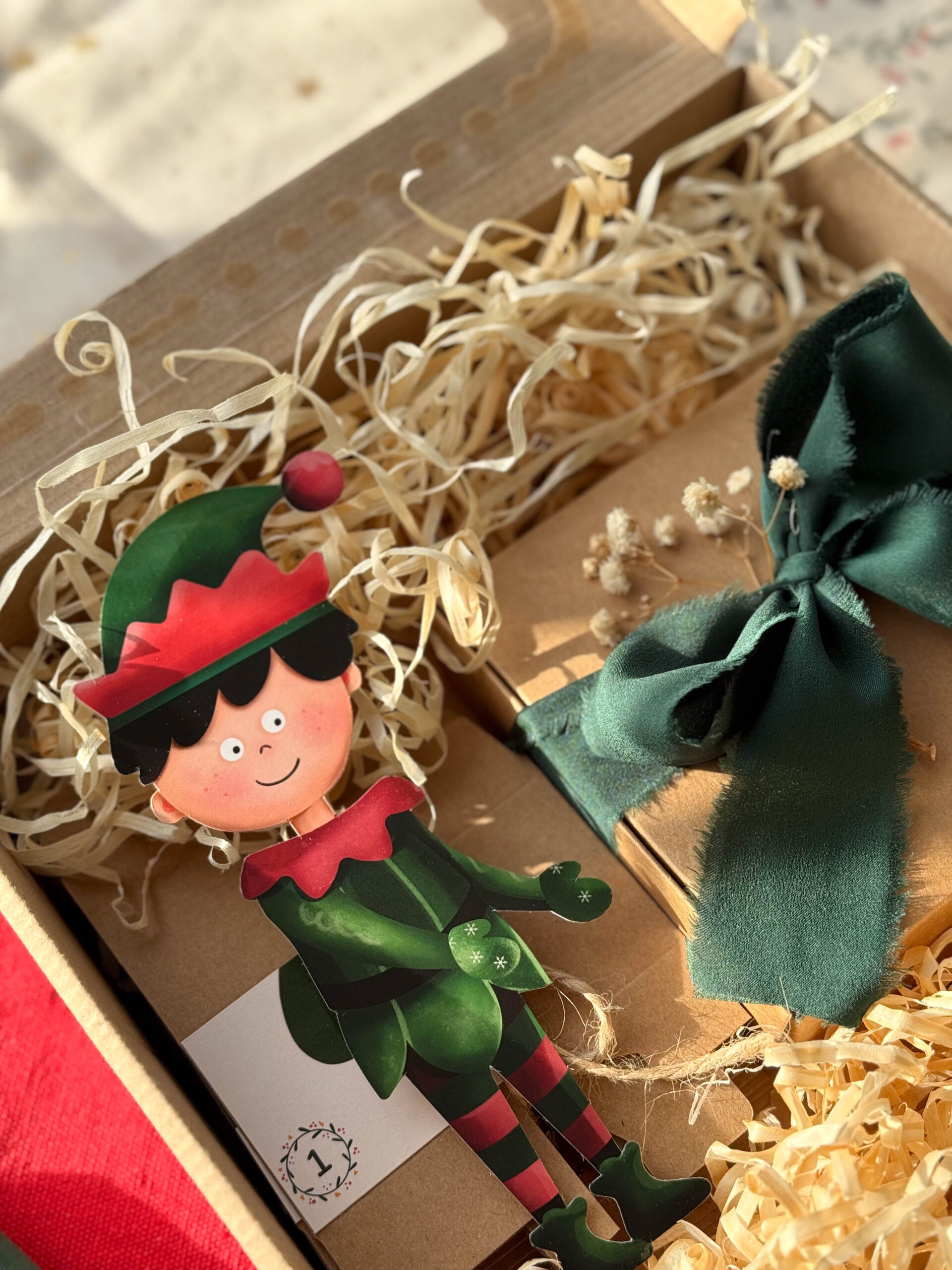 Elf Figielek PACZKA z gotową zabawą - obrazek 4